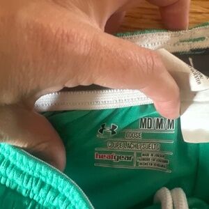 Women’s athletic shorts size M